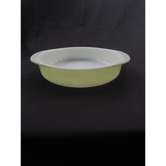 Vintage Pyrex 227 Lime Green Milk Glass Bakeware Casserole Dish 8" - Picture 10 of 10